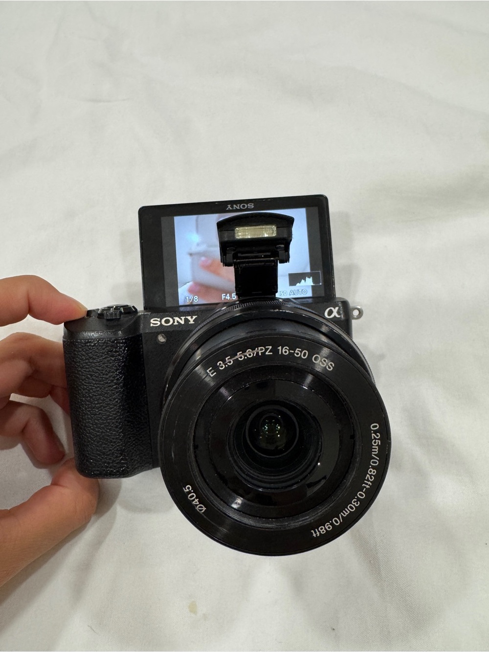 🤍 SOLD 🤍 Sony a5100 16-50mm Interchangeable lens camera